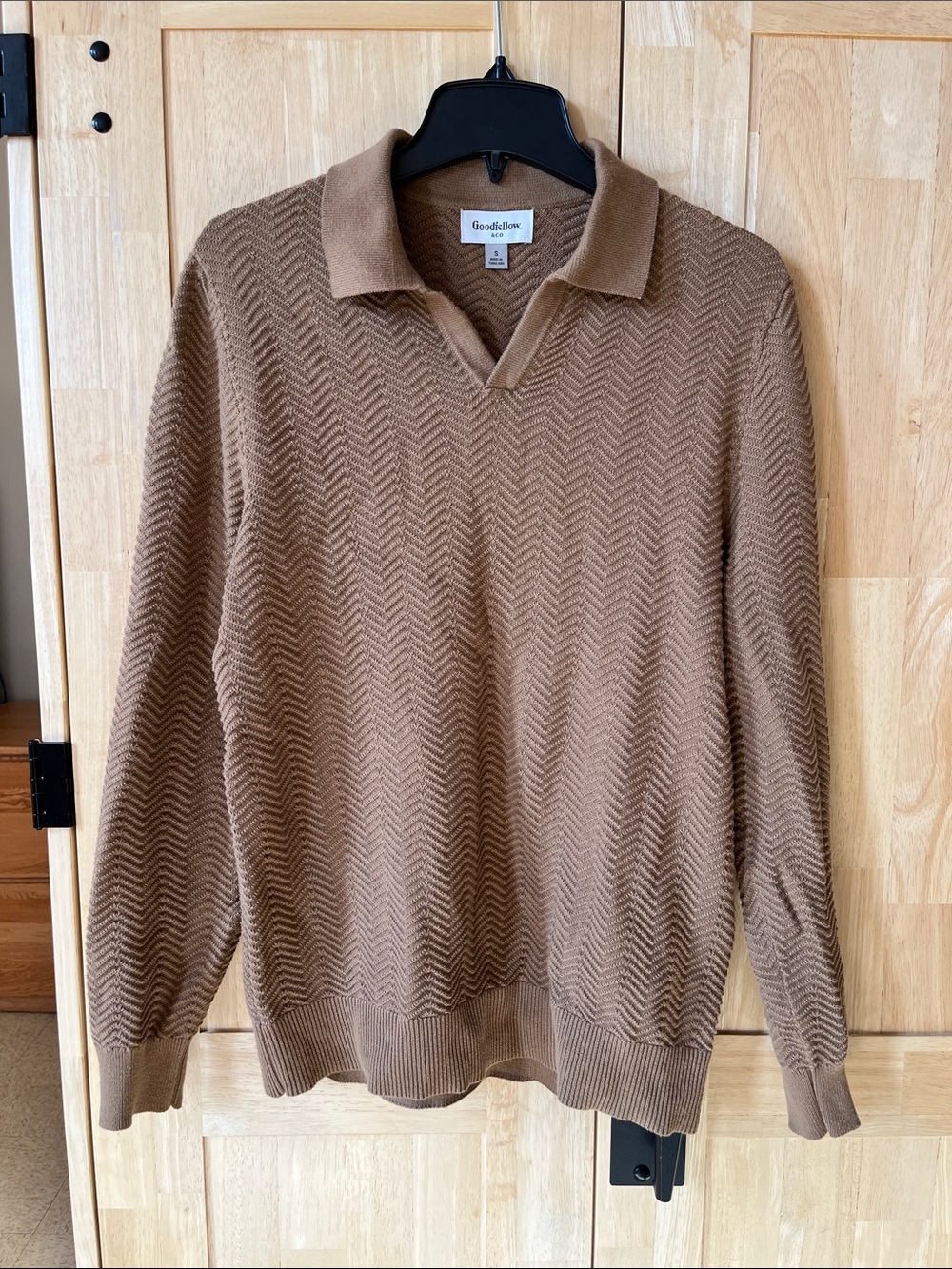 Goodfellow & Co Men’s Tan Collared Knit Sweater